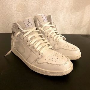 jordan 1 mid triple white